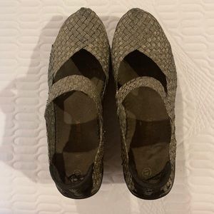 Bernie Mev slip-on shoes